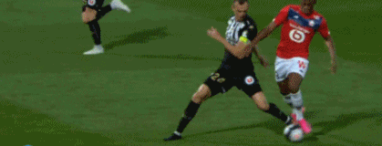 3-0！14亿豪门终结3连平紧追领头羊 神锋两记世界波15轮狂轰16球