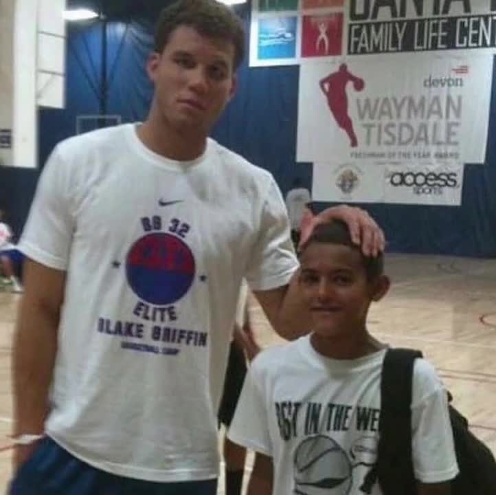 巴黎圣日耳曼梅西助攻内马尔进球（梅西送助攻，内马尔为巴黎圣日耳曼建功）