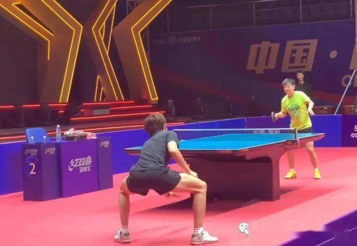 地融入比赛 地融入比赛